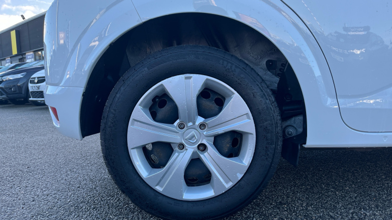 Dacia Sandero 1.0 SCe Essential 5dr Petrol Hatchback